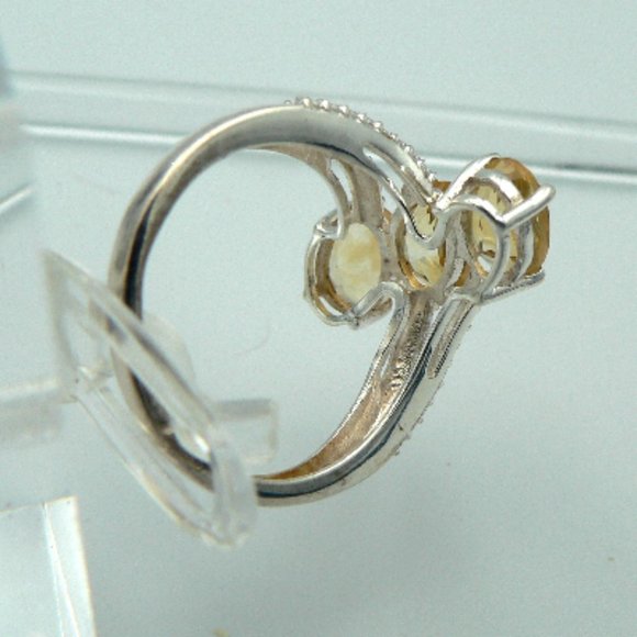 Sz 7 Genuine Brazilian Citrine (Ovl) 3 Stone Ring  NWOT - Picture 4 of 5